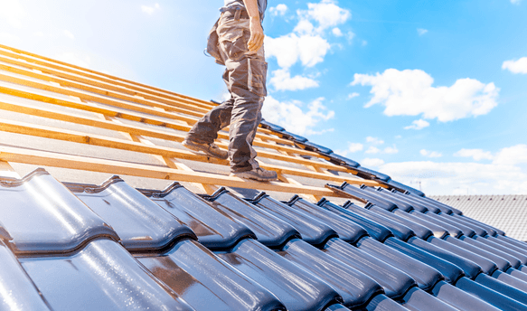 Read Between the Lines: How to Catch Lousy Roofers
